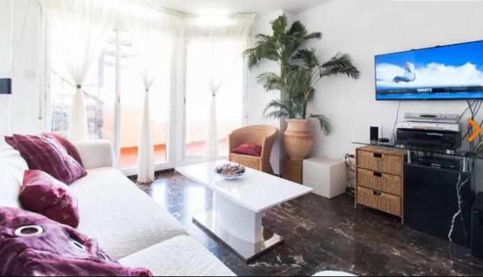 Apartament Penthouse With Private Roof Terrace And Jacuzzi Fuengirola Zewnętrze zdjęcie